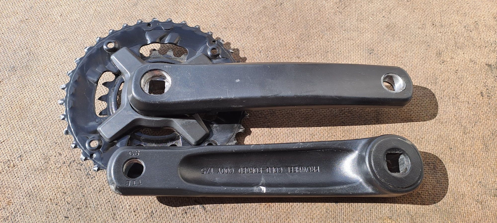Шатуни  Shimano 6 - 9 передач, лівий... окремо  170мм.
