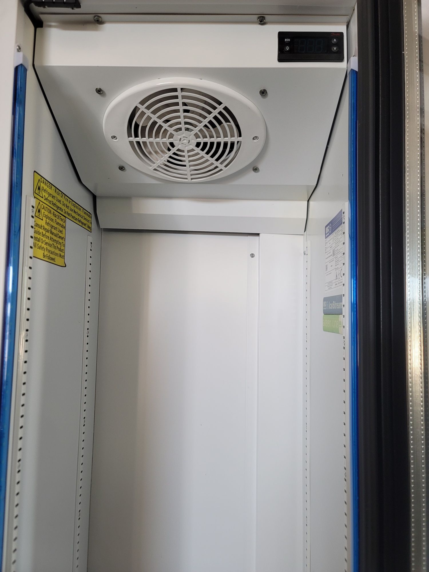 Witryna Chłodnicza SLIM 45cm 200cm DANFOS UBC LED
