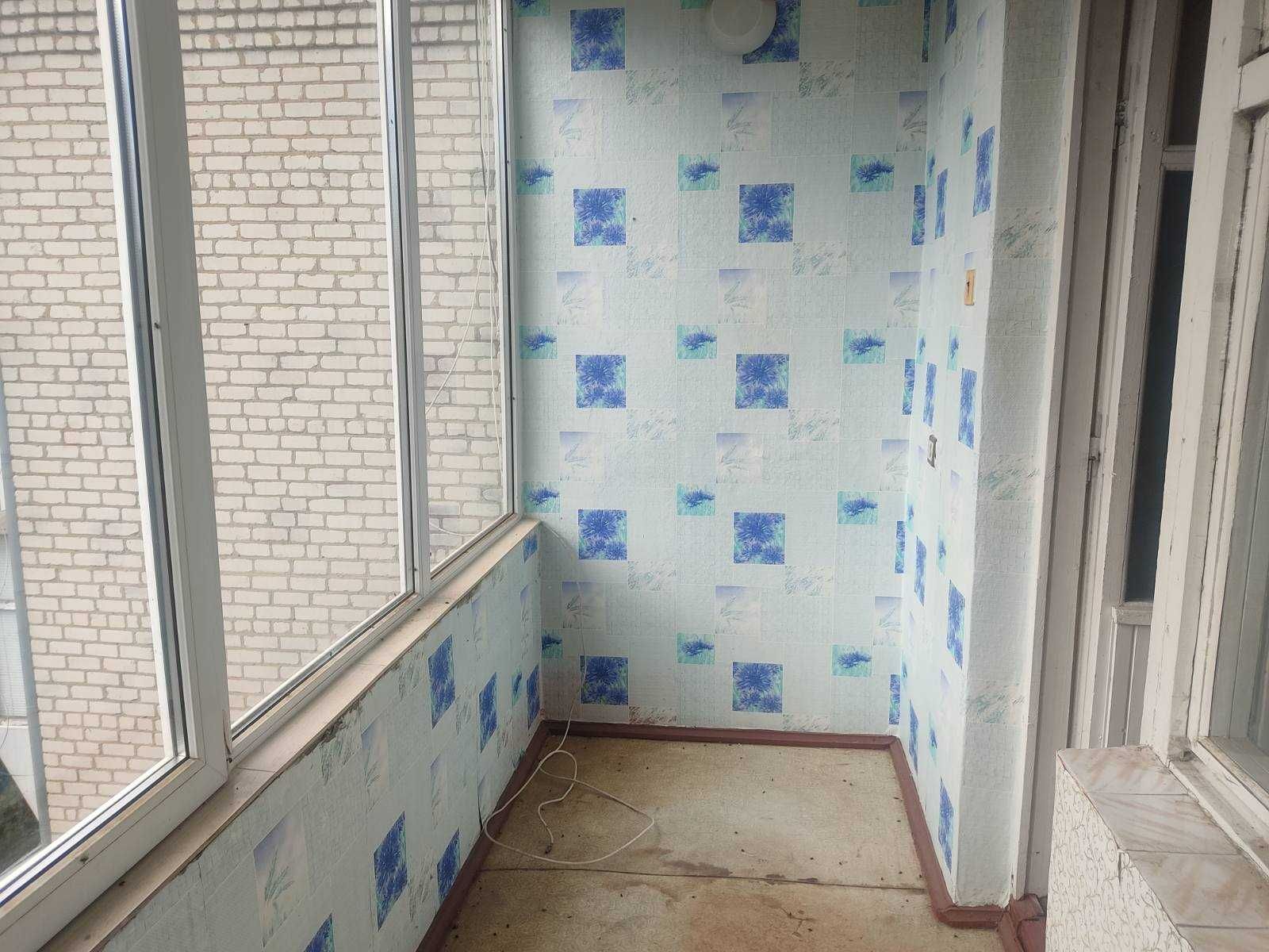 Продам трикімнатну  квартиру