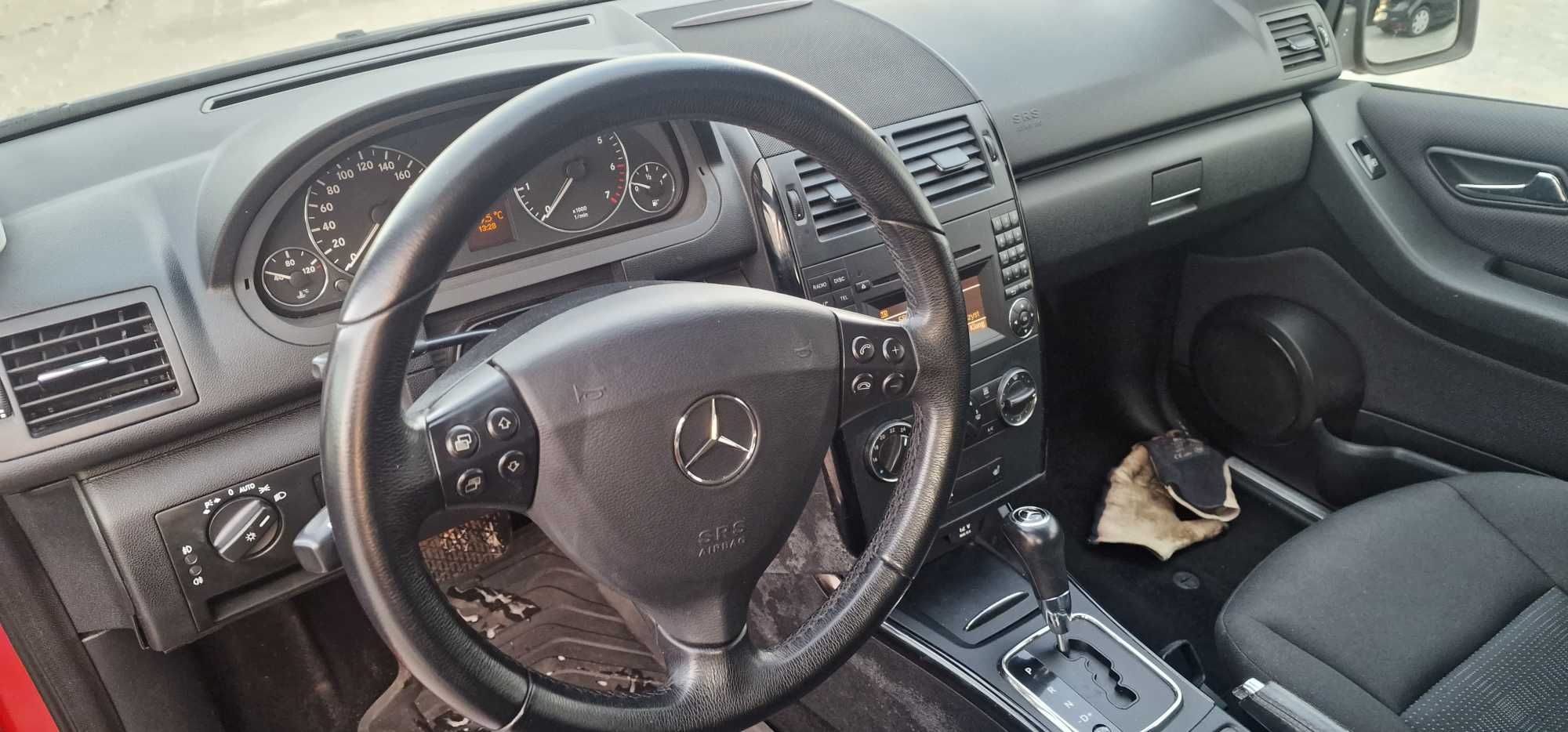 Mercedes A160 Automat Avantgarde niski przebieg zarejestrowany
