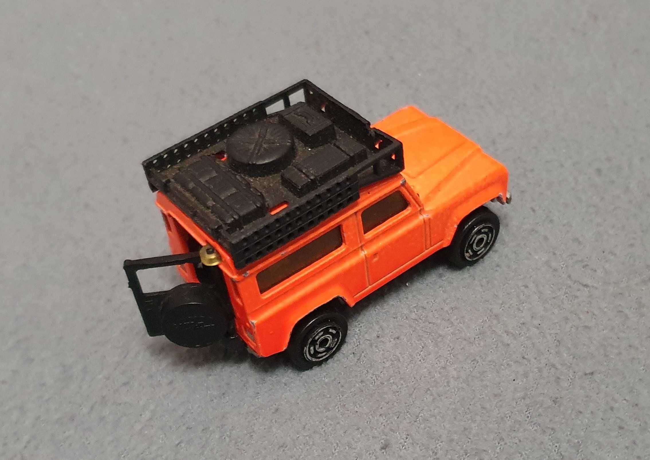 Majorette: Shell Yachting Neoplan Circus Toyota Land Rover Submarine