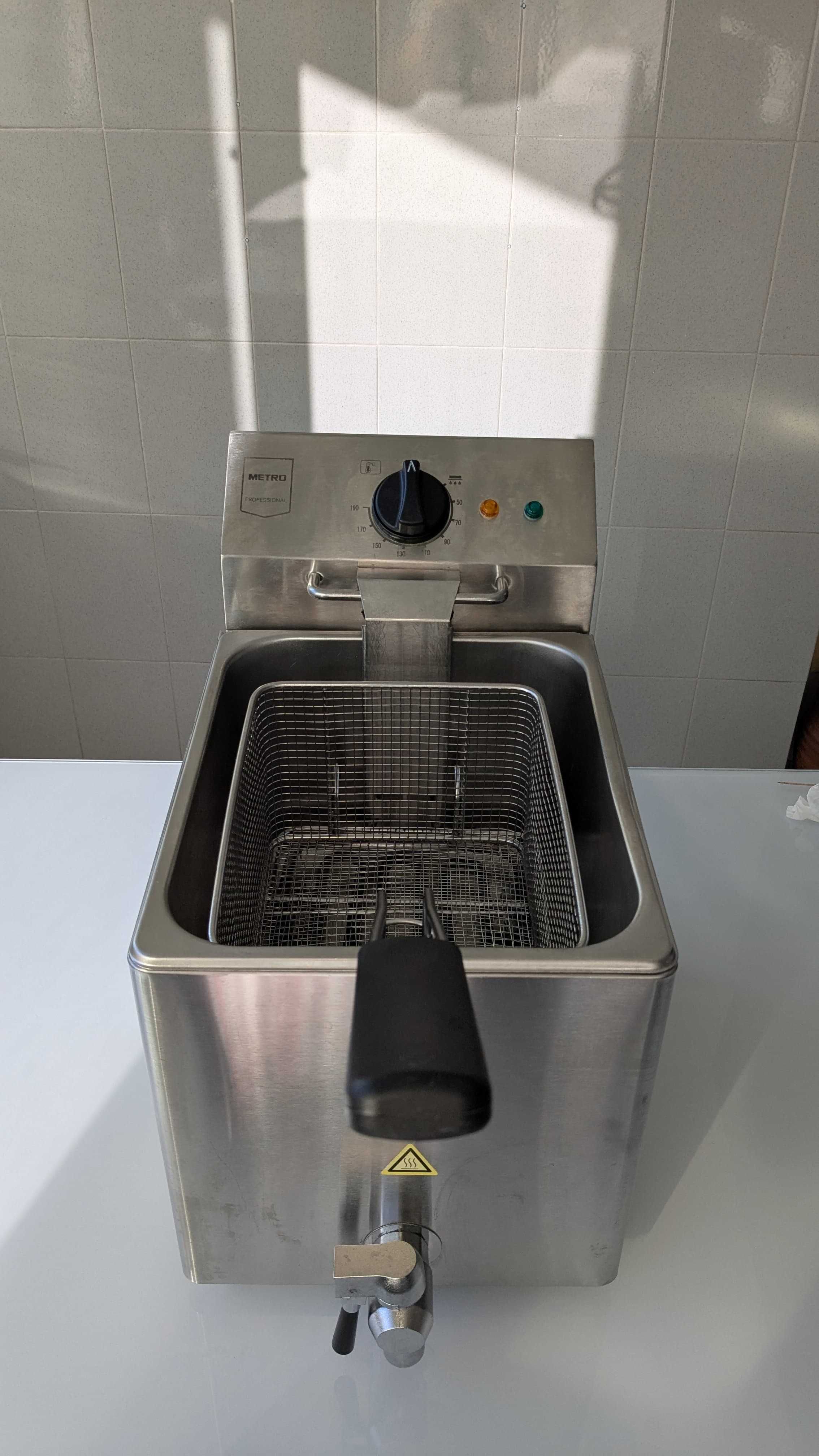 METRO Professional Fritadeira GDF3008 8 Litros
