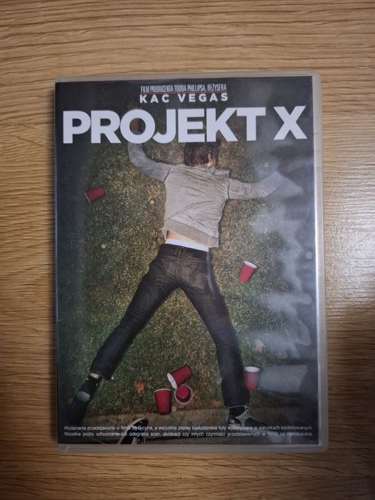 Film komedia projekt x na dvd