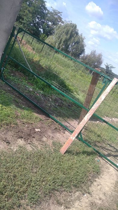 Bramy wjazdowe garażowe inwentarskie drzwi uliczki furtki wrota