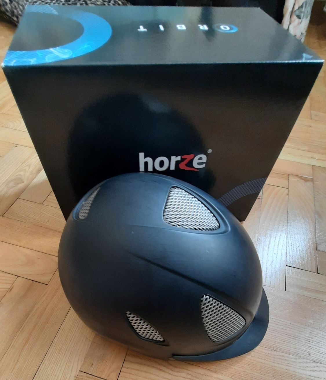 Kask jeździecki Horse Orbital z wentylacją VG1