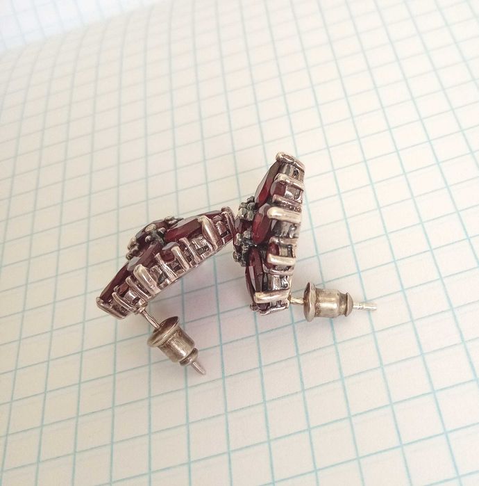 Вінтажні сережки з каменями гранат. Срібло 925 проба. Вінтаж