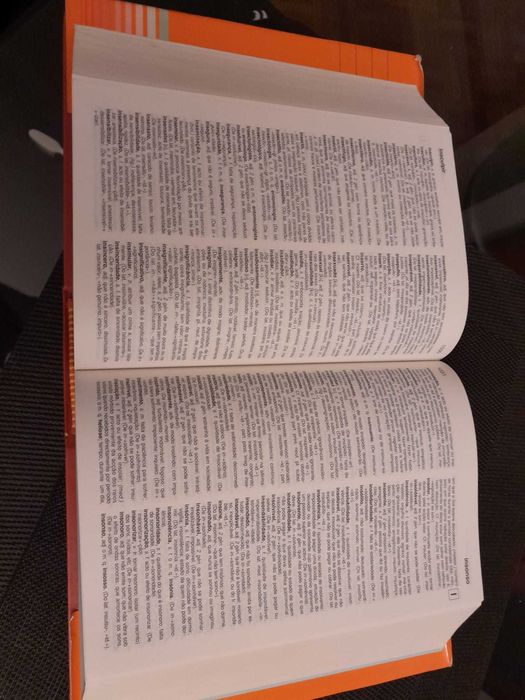 Dicionários da Língua Portuguesa Porto Editora 5ª, 6ª, 7ª e 8ª Edição