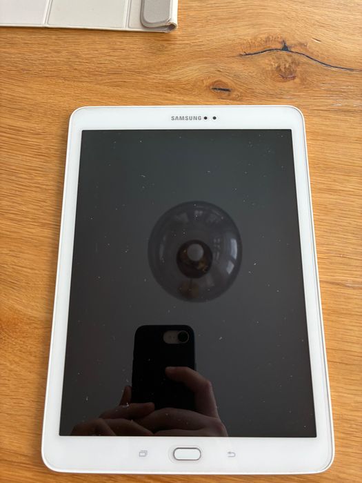 Tablet Samsung Galaxy Tab S2 T819 LTE czarny + oryginalne etui