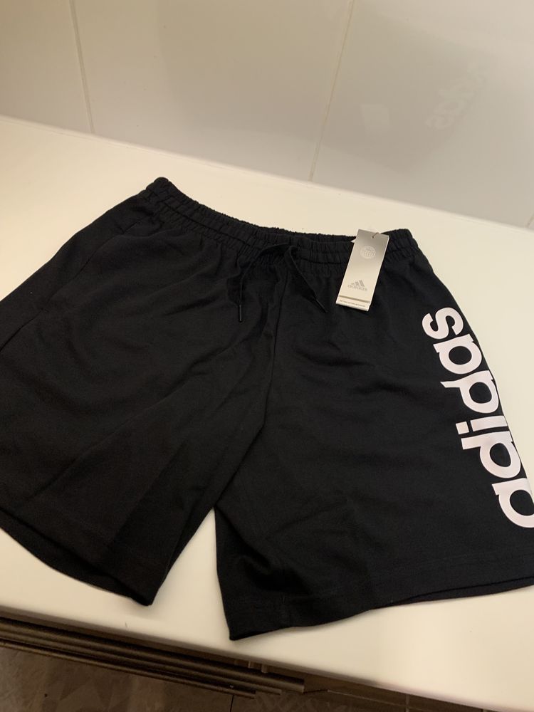 Spodenki Adidas orginal m/l