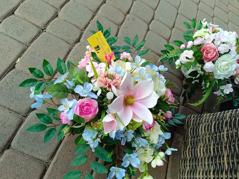 Mała kompozycja nagrobna