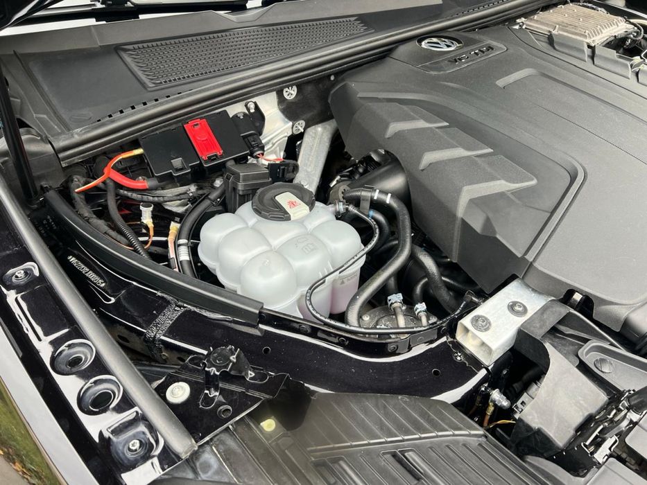 Продам Volkswagen Touareg Один господар