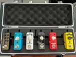 Mini Pedais de Guitarra + Pedaleira/caixa