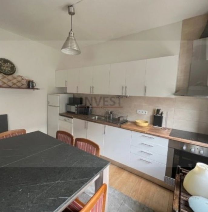 Quarto compartilhado no Porto