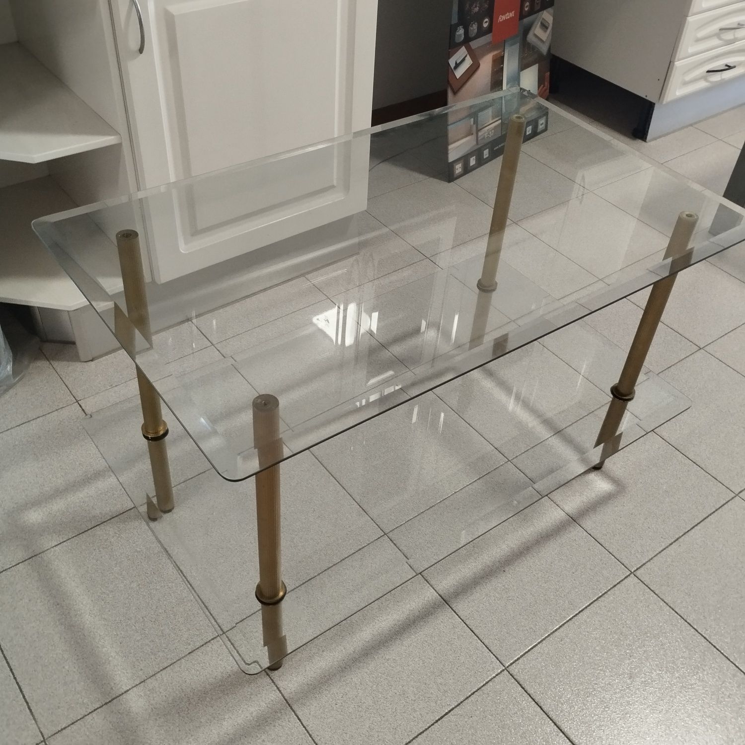 Mesa com 2 vidro
