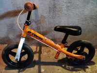 Rowerek biegowy dziecięcy  BTWIN RunRide 500 boy pomarańczowy 10 cali.