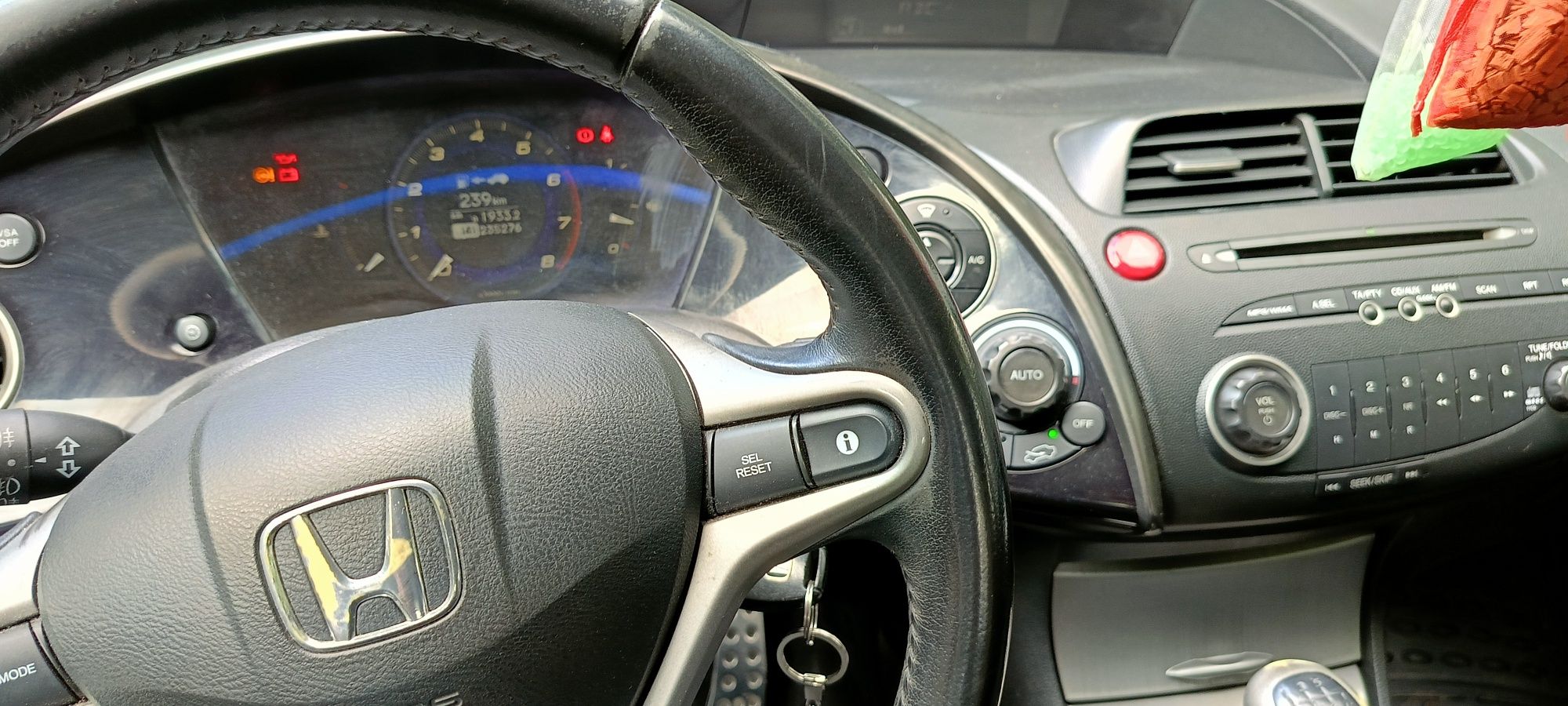 HONDA CIVIC UFO 1,4 i - dsi