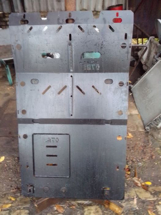 Продам две защиты двигателя,