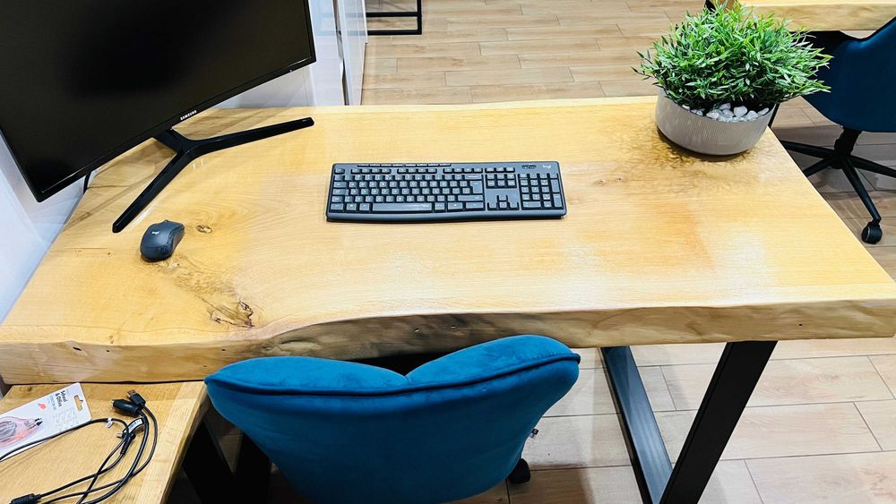 Biurko dębowe robione na zamówienie 2 sztuki Odbiór tylko do 26.11.25