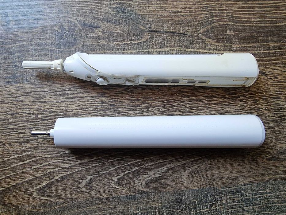 Ультразвукові зубні щітки (на запчастини, все працює)