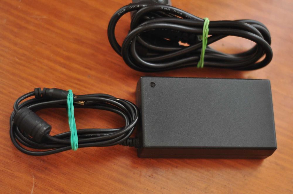 Transformador para televisão Crown alcd (12V 4A)