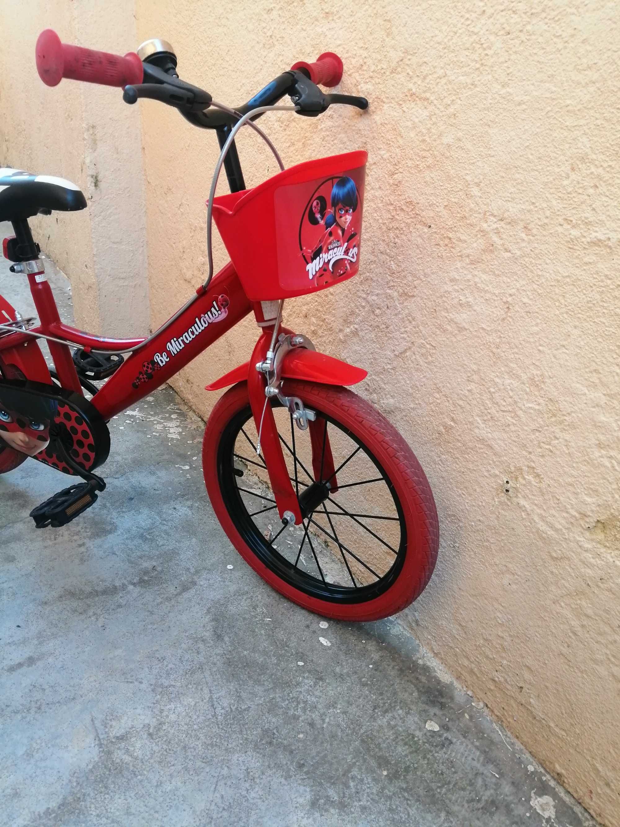 Bicicleta de menina roda 16