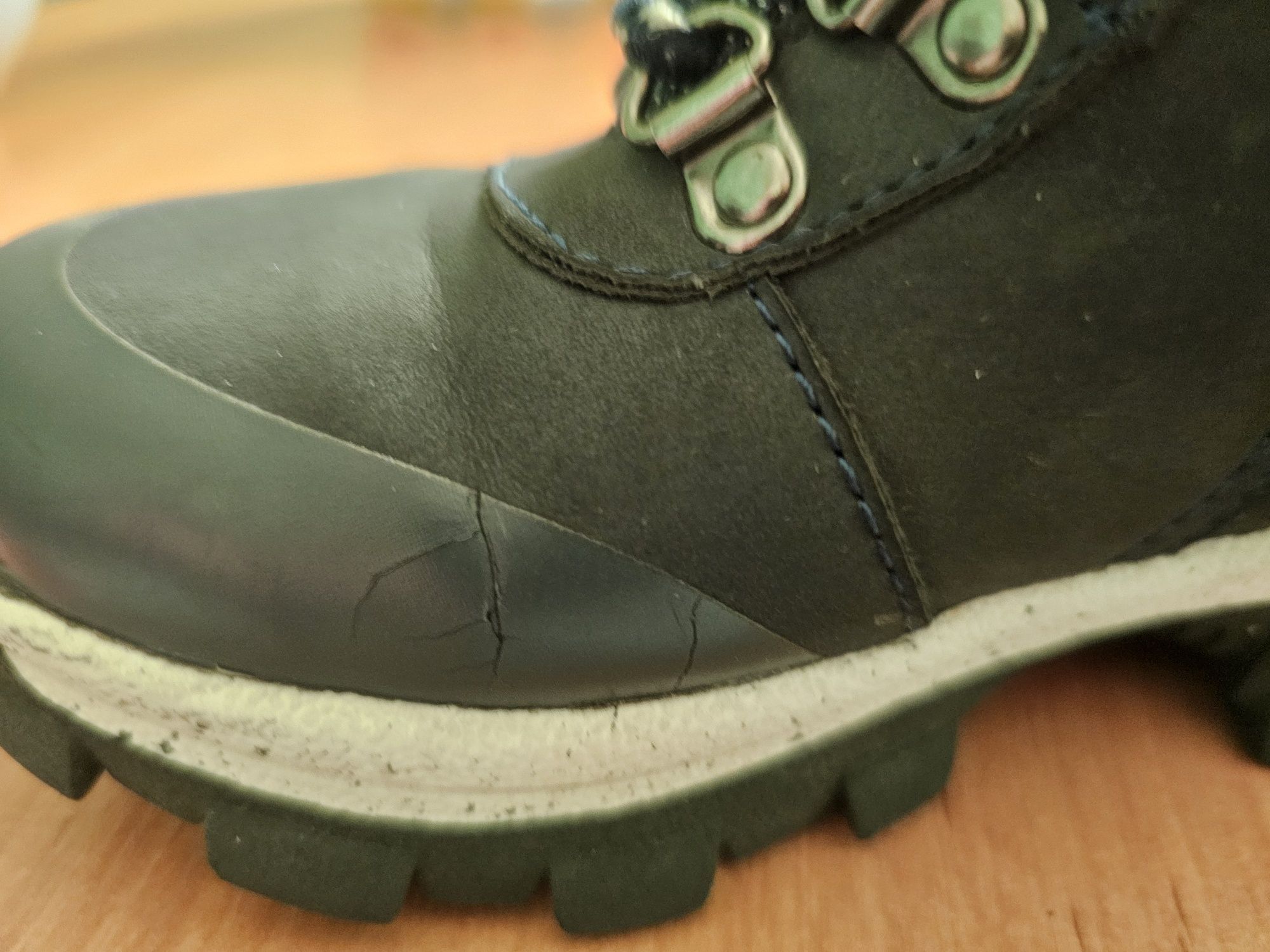 Zimowe buty dla chłopaka