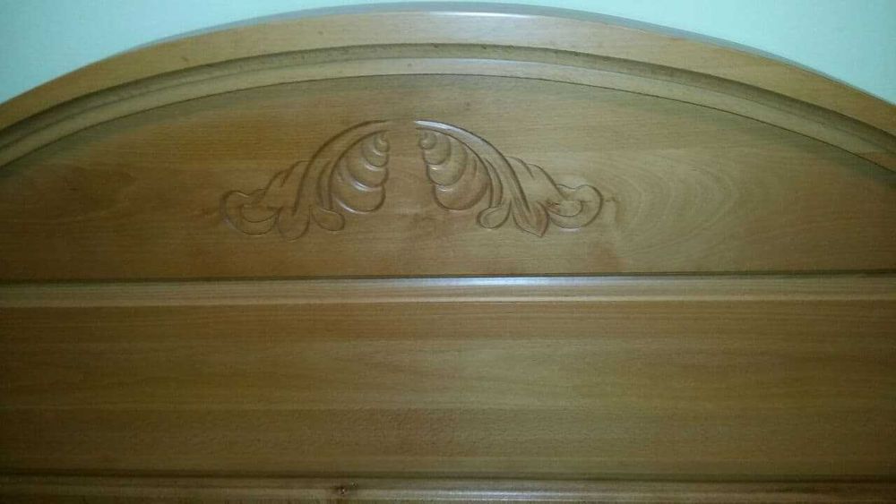 Ліжко з Бука із хорошою якістю з матрасом