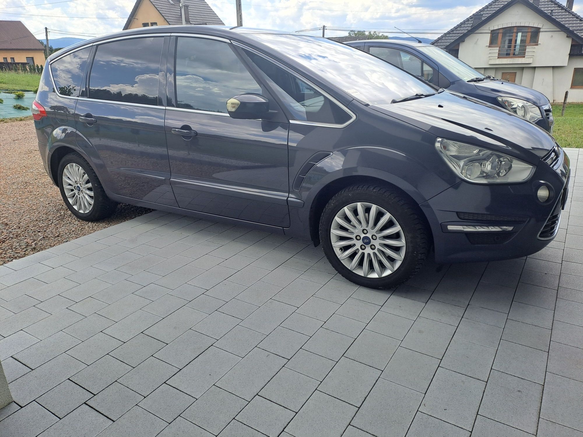 Ford S-max 7 osobowy convers+ 2,0 TDCI,grzana szyba,Led,zadbany