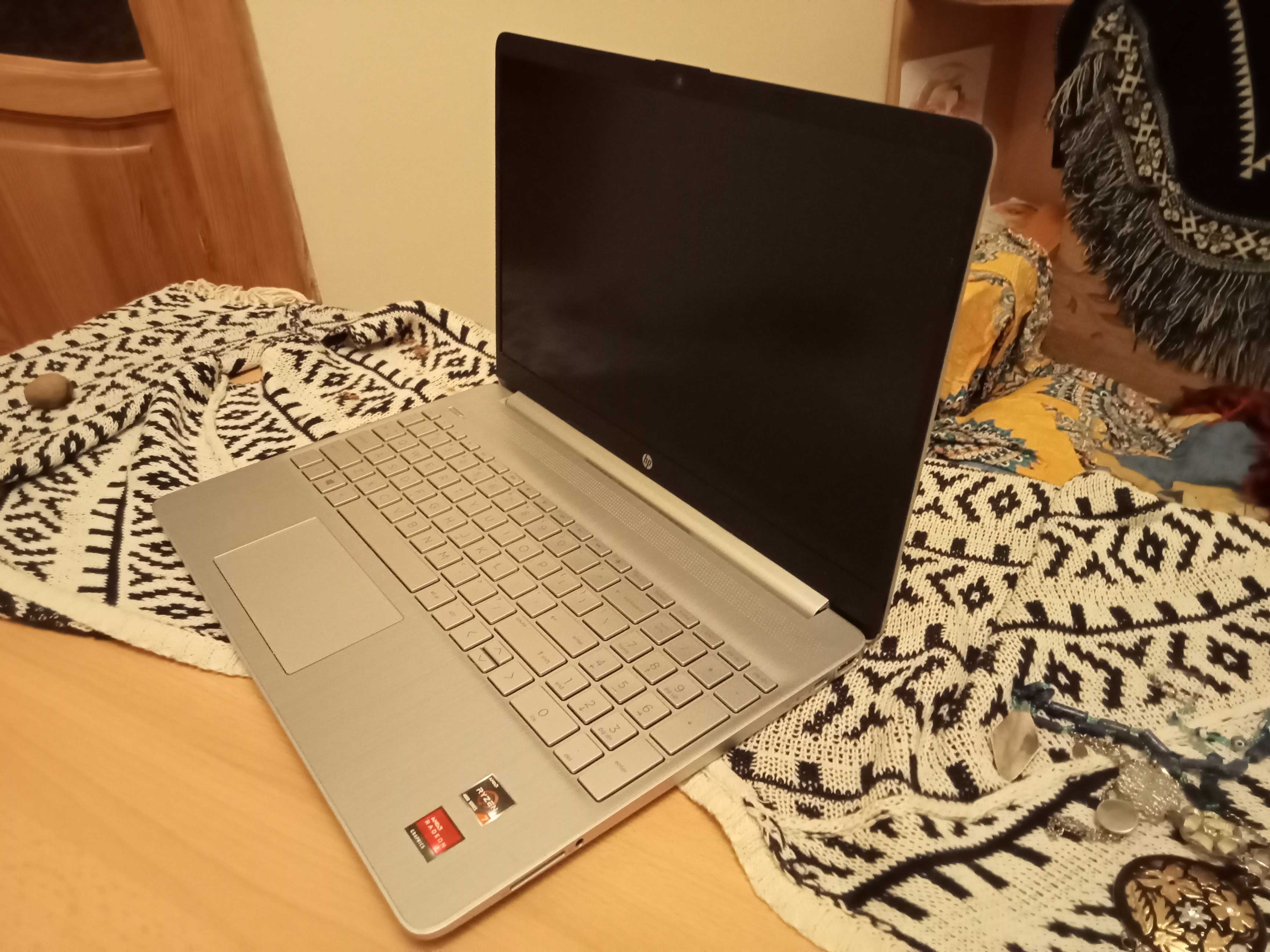 Laptop HP 15s-eq1019nw Win10/Win11