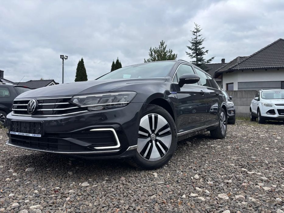 Volkswagen Passat 1.4 TSI Plug-In-Hybrid DSG GTE stan idealny