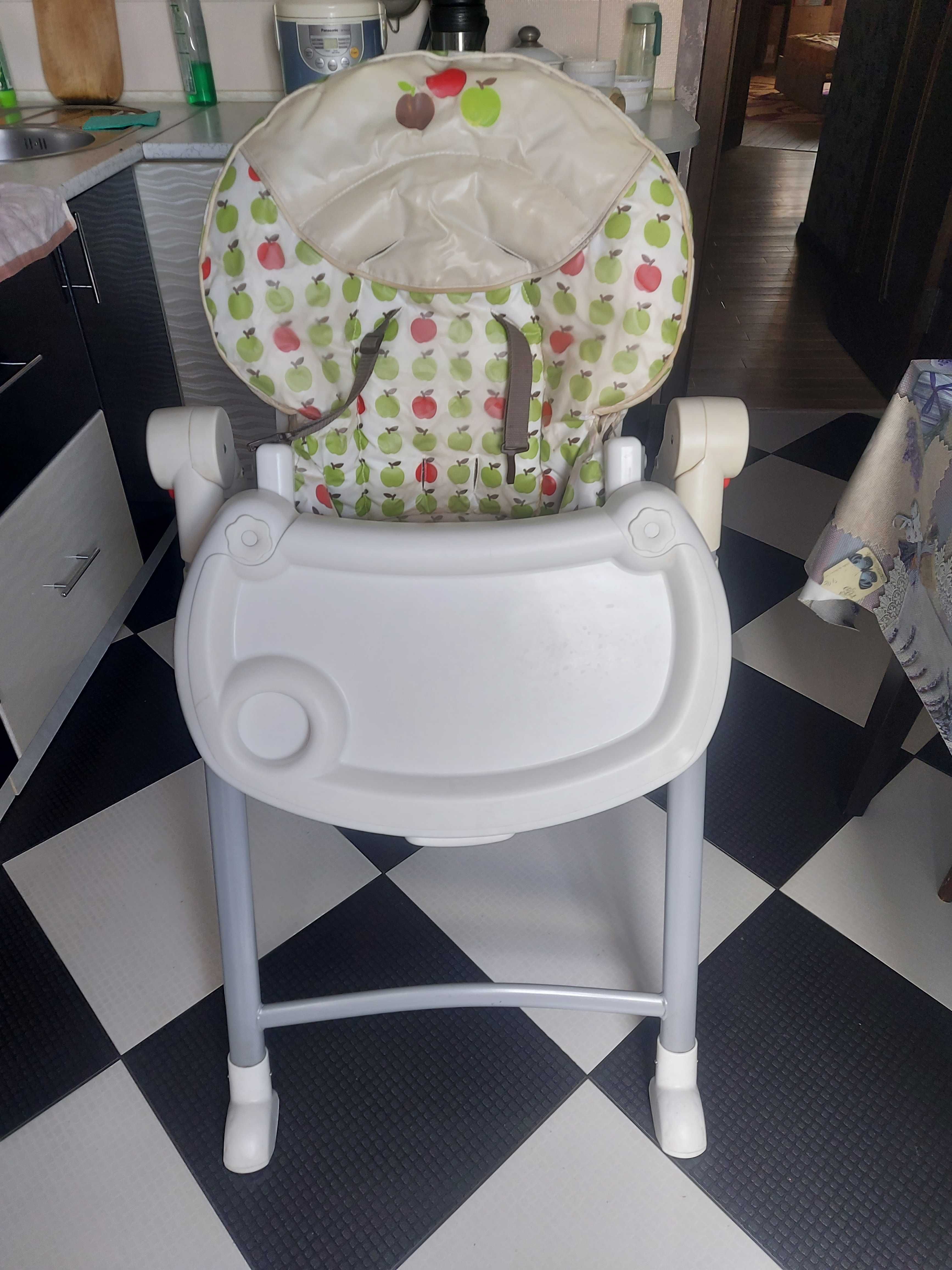 Стульчик для кормления Graco Contempo