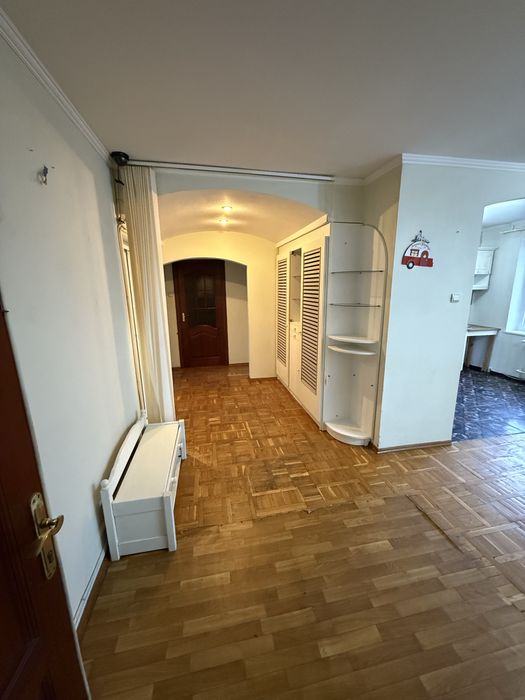 Здам в оренку 3 кімнатну квартиру  Бориса Тена