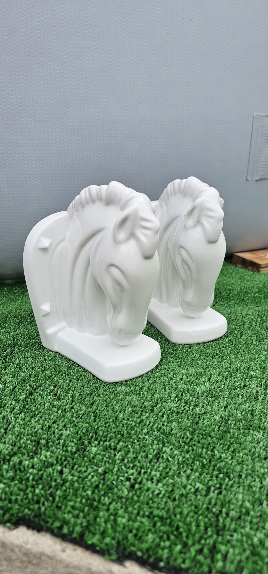 Cabeças de cavalo porcelana, decoração/separador de livros