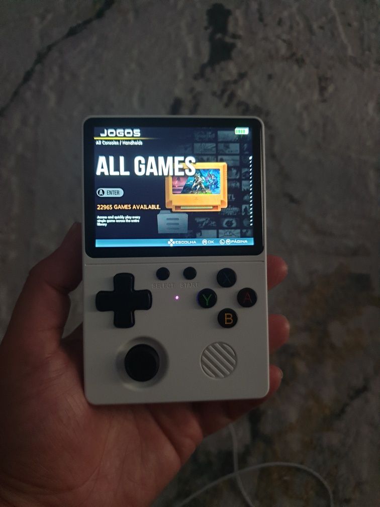 Consola com 22950 Jogos