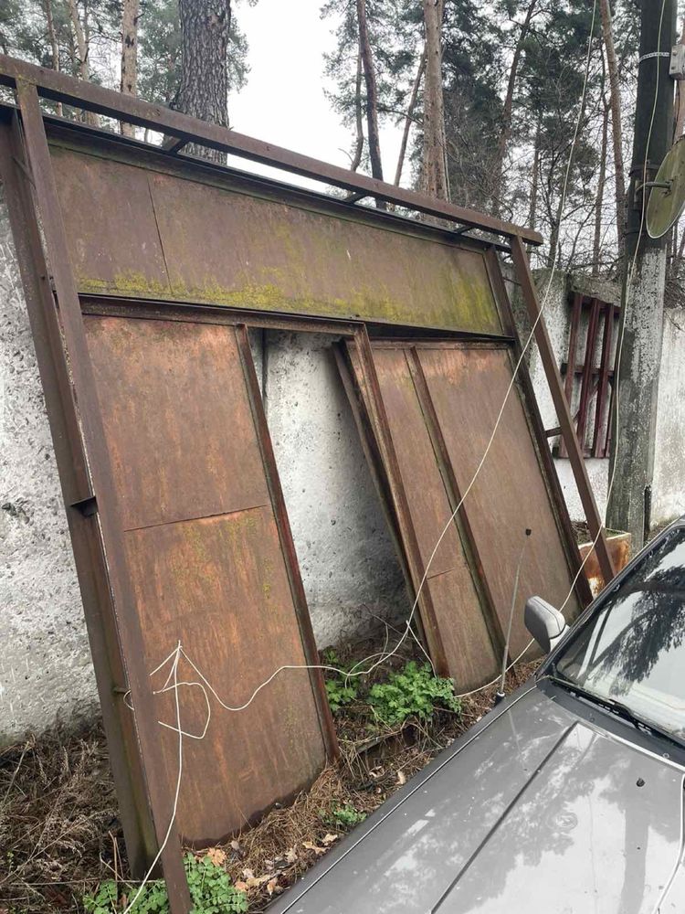Ворота гаражные с рамой