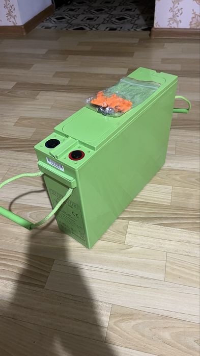 Гелево карбоновий акумулятор