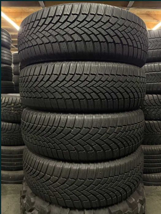 215/65 R17 BRIDGESTONE BLIZZAK LM005 (99% Стан Нових) 205 225 45 50 55