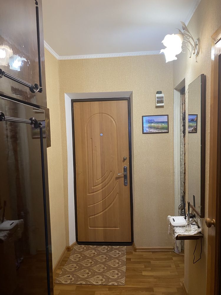 Собственник.  Продам 1 комн. Квартиру  в центре города
