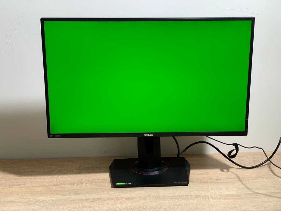 Монітор ігровий Asus VG279QM Black мерехтить при увім.коли холодний"15