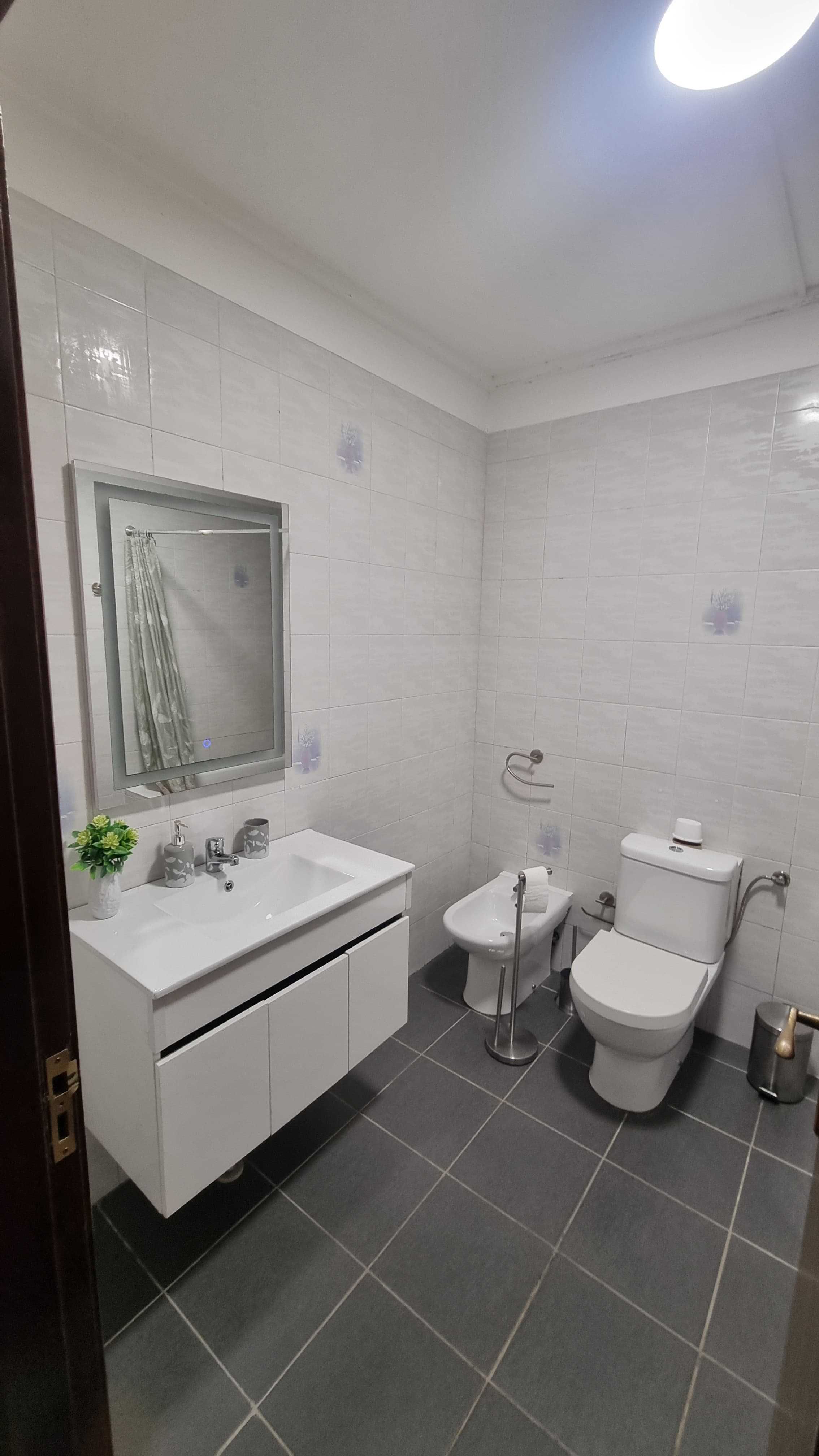 AMOROSA Apartamento T1 para Arrendamento ANUAL– Totalmente Equipado |