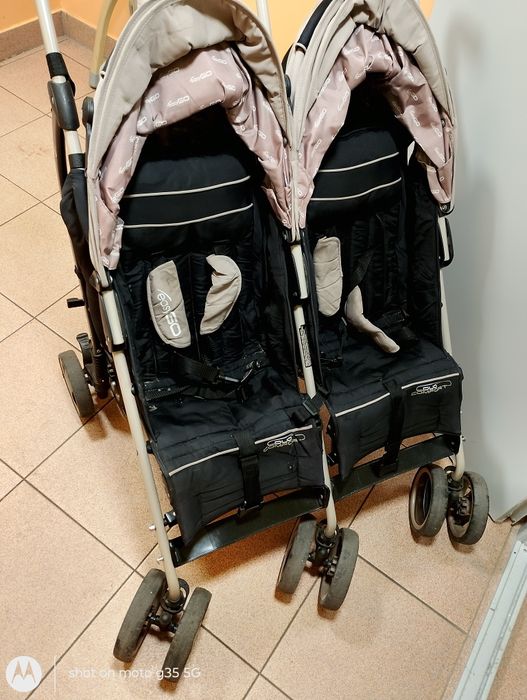 Wózek spacerowy parasolka bliźniaczy
