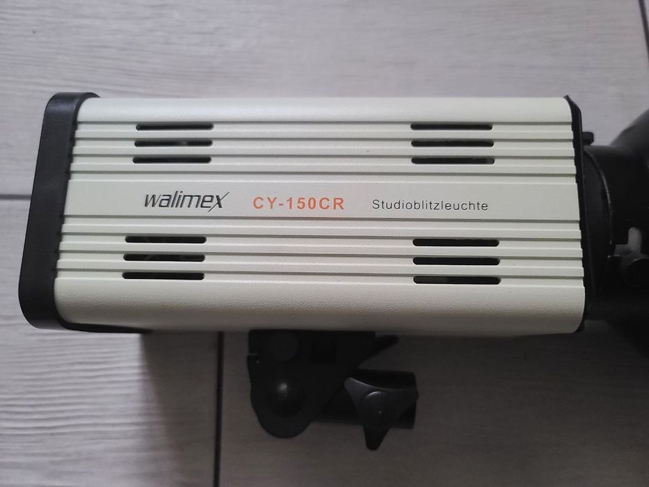 Імпульсне студійне світло Walimex CY-150 CR импульсный студийный свет