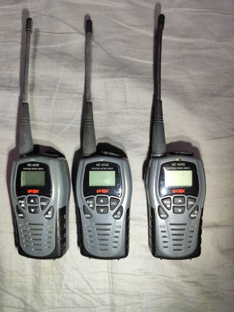 Zestaw krotkofalówek Intek MT 4040