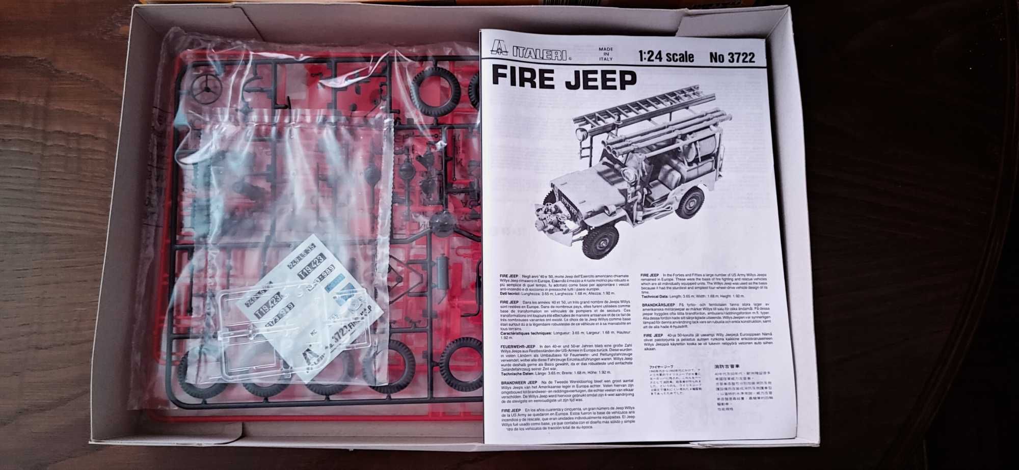 Model Kit Fire Jeep