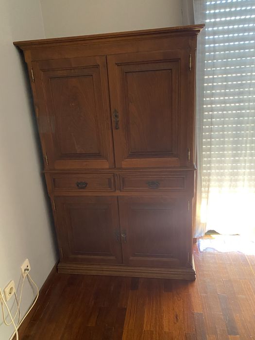 Louceiro antigo em madeira maciça – excelente estado