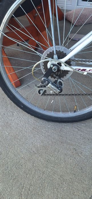 Rower dla dziewczynki przerzutki przód+tył 26" bagażnik biały fioletow