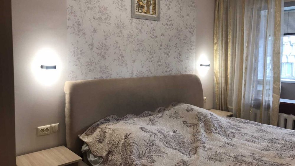 Квартира біля академії та міської лікарні