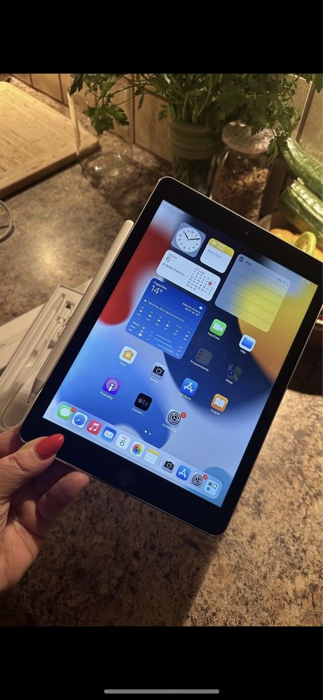 Tablet iPad Apple Air - TOUCH ID - PROCREATE