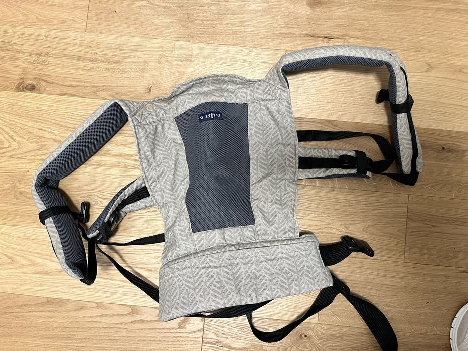 Nosidełko Zaffiro stan bardzo dobry