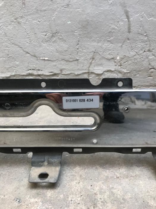 Zderzak tylny chrom Amarok 2HS2